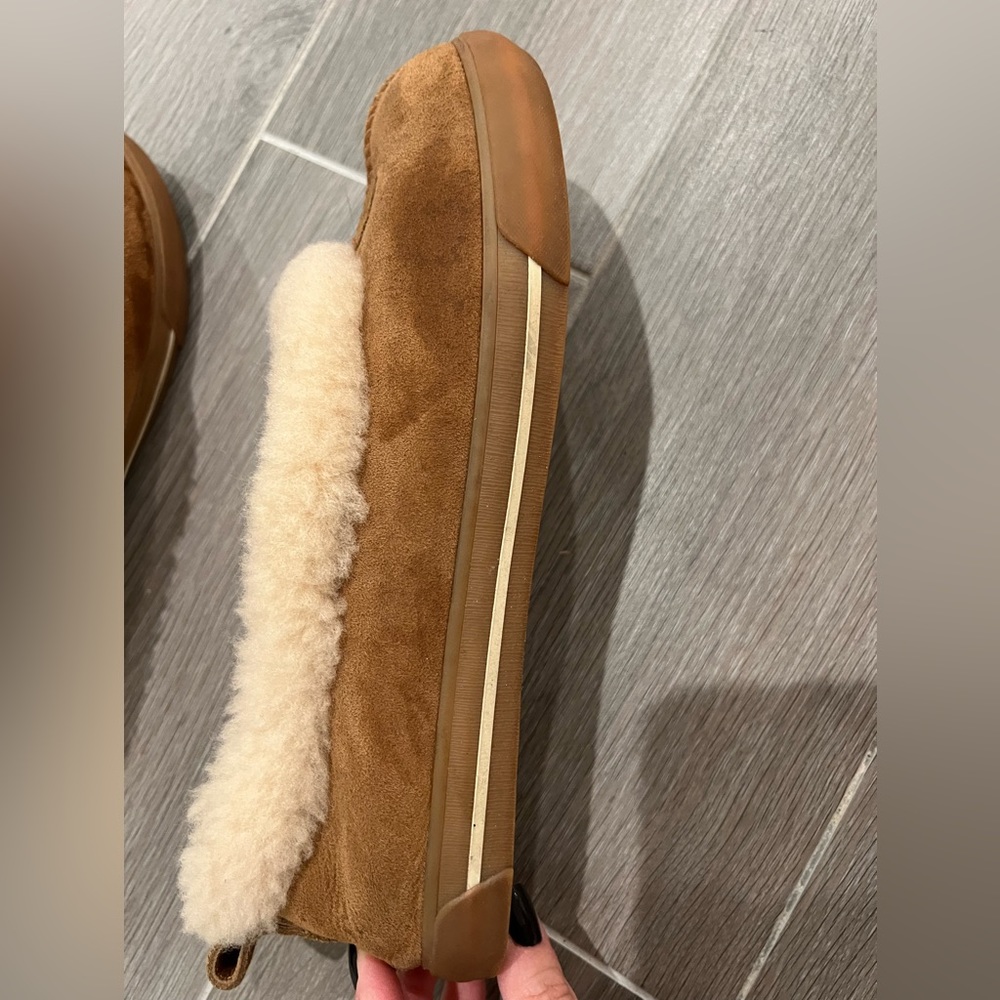 UGG shearling slippers with sneaker bottom - Picture 5 of 6
